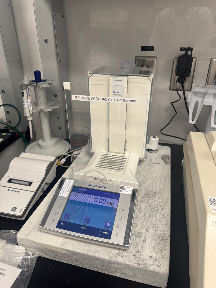 Image of Mettler Toledo XP205 Analytical Balance
